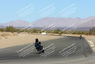 media/Feb-13-2022-SoCal Trackdays (Sun) [[c9210d39ca]]/Turn 8 (1010am)/